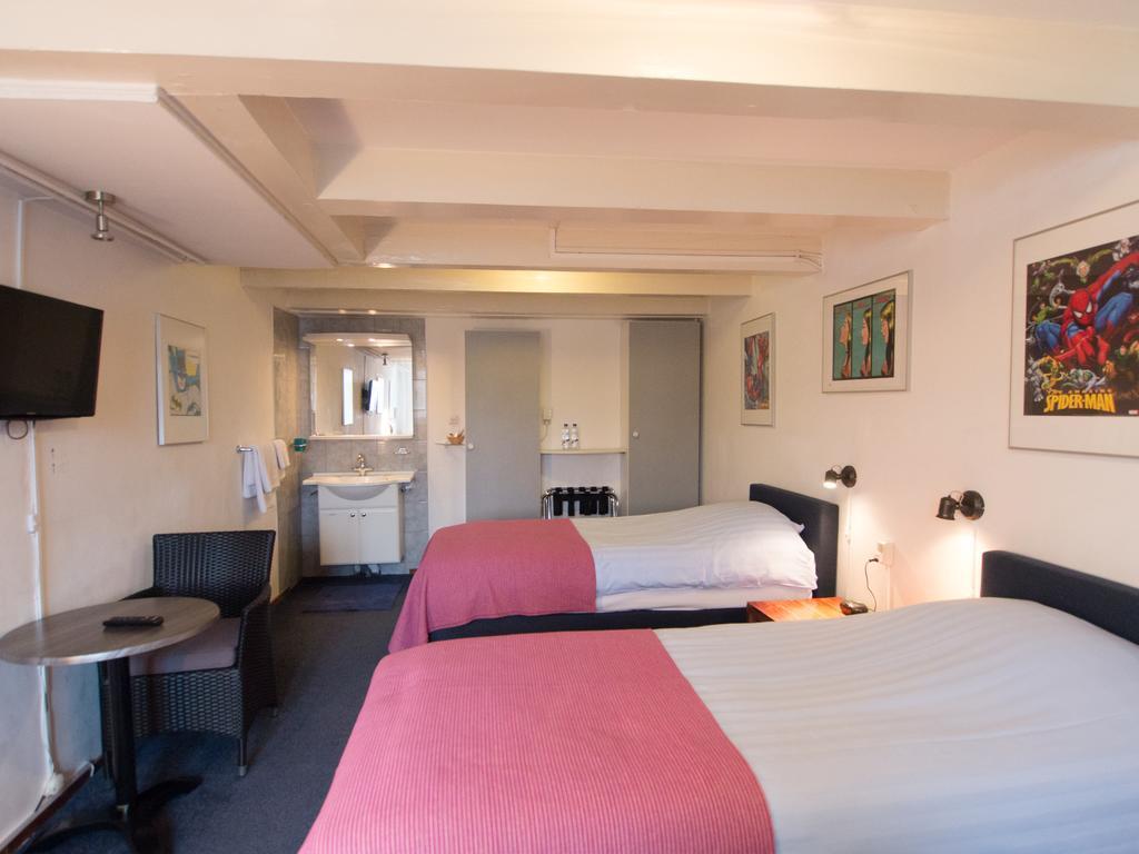 Hotel Adolesce Amsterdam Zewnętrze zdjęcie