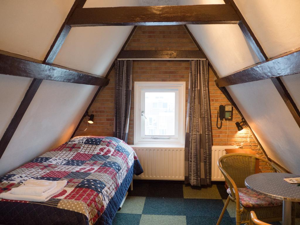 Hotel Adolesce Amsterdam Zewnętrze zdjęcie